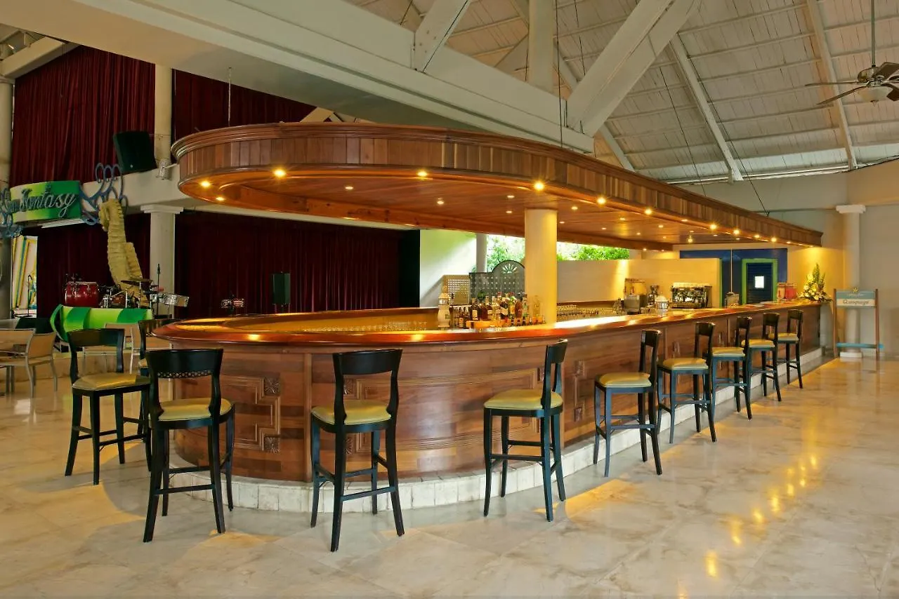 Iberostar Waves Dominicana Bavaro