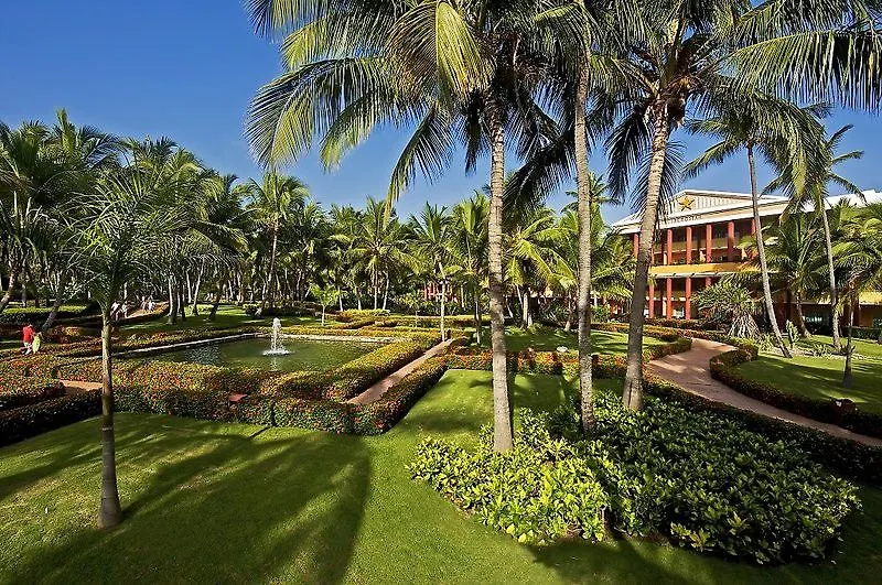 Iberostar Waves Dominicana Bavaro 5*,